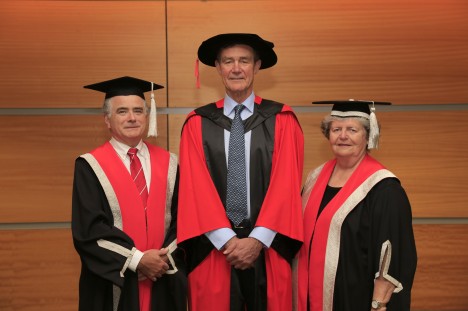 Air Chief Marshal Angus Houston AC, AFC (Ret’d), has been awarded the degree of Doctor of the University at a graduation ceremony
