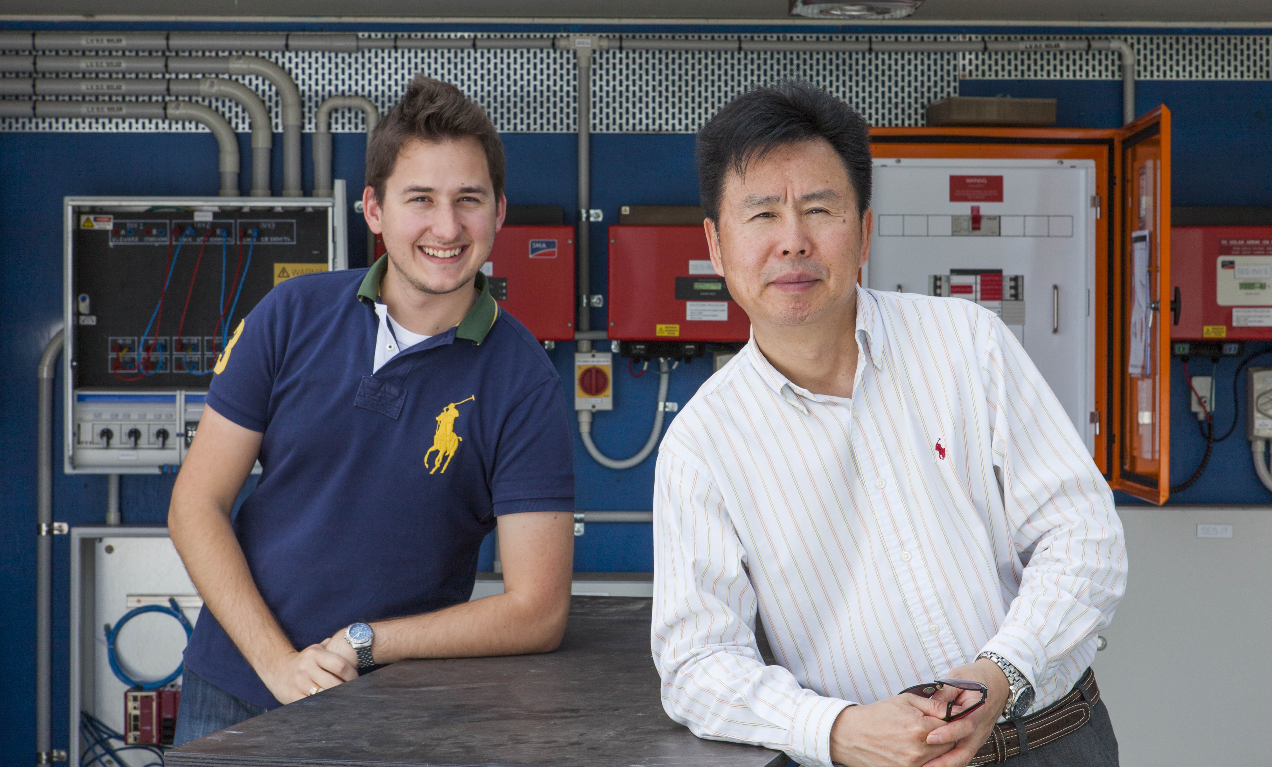 Mr Dom Leskarac and Professor Junwei Lu from the School of Engineering
