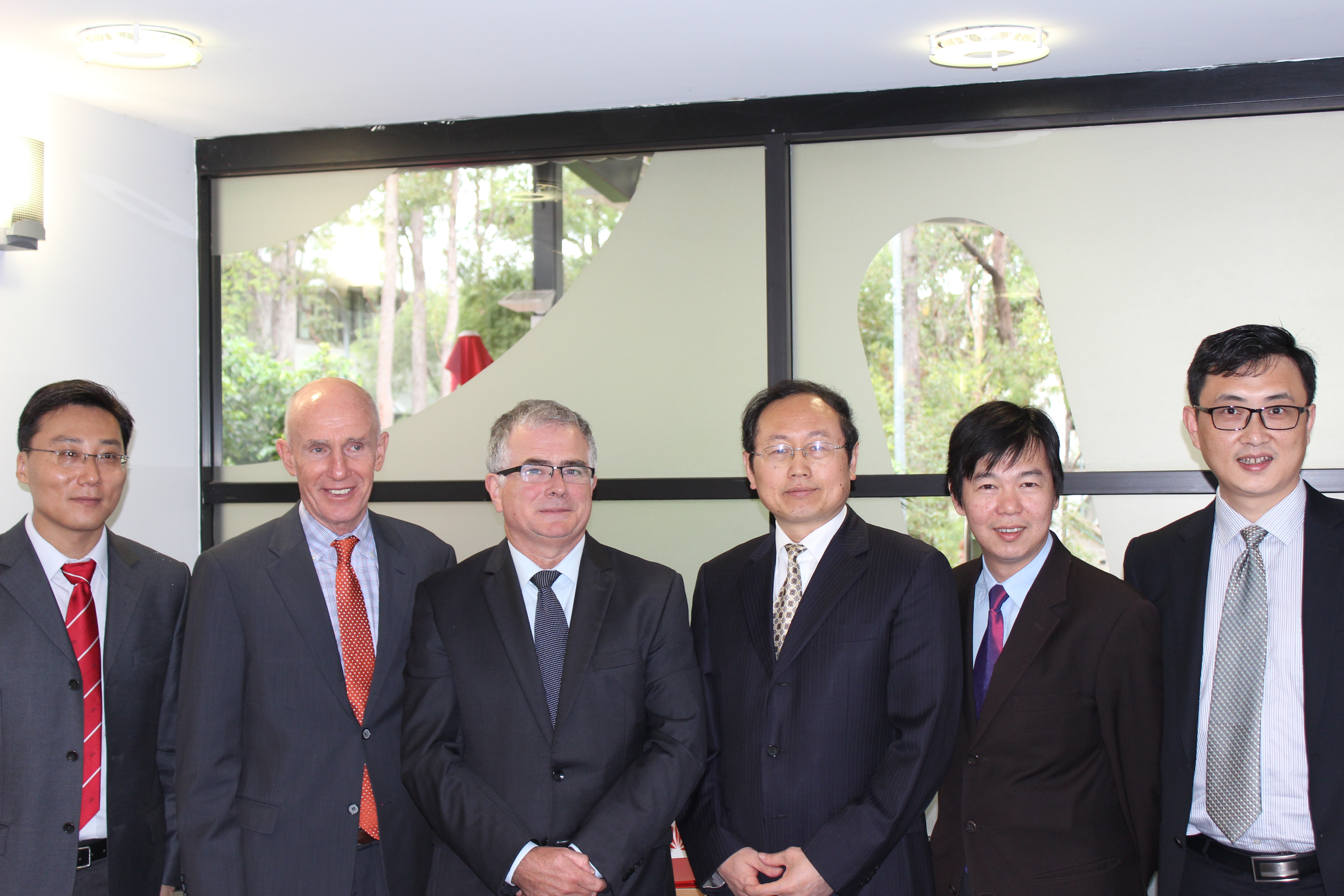 Sichuan Normal University and Griffith University representatives
