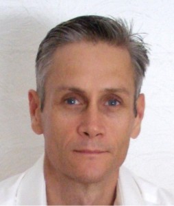 Dr Tim Lindgren