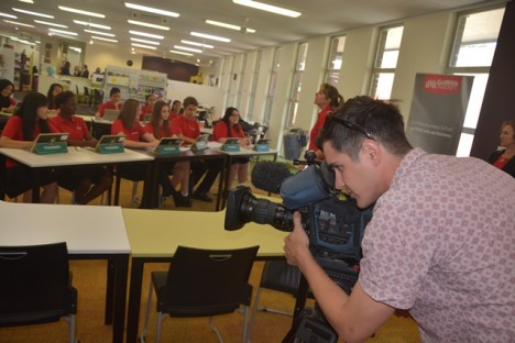 Network 10 cameras visited Yeronga State High School to film students involved in the GriffithBUSINESS School Outreach Program.