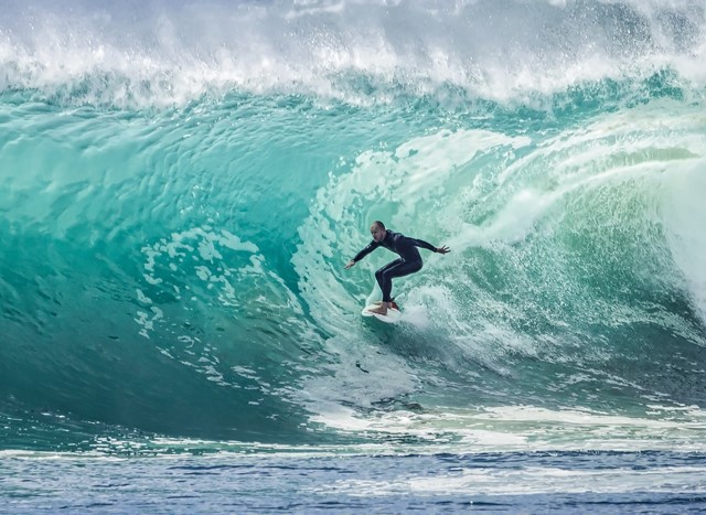 Griffith University will support a major surfing symposium on the Gold Coast in 2017.