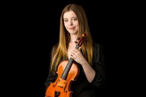 Bequest generosity sends violinist Iona to Royal College – Griffith News