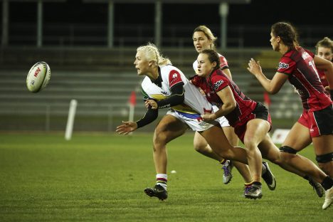Laura Waldie will be back in tackling action for the Griffith Uni Rugby 7s team in the 2018 Aon Series.