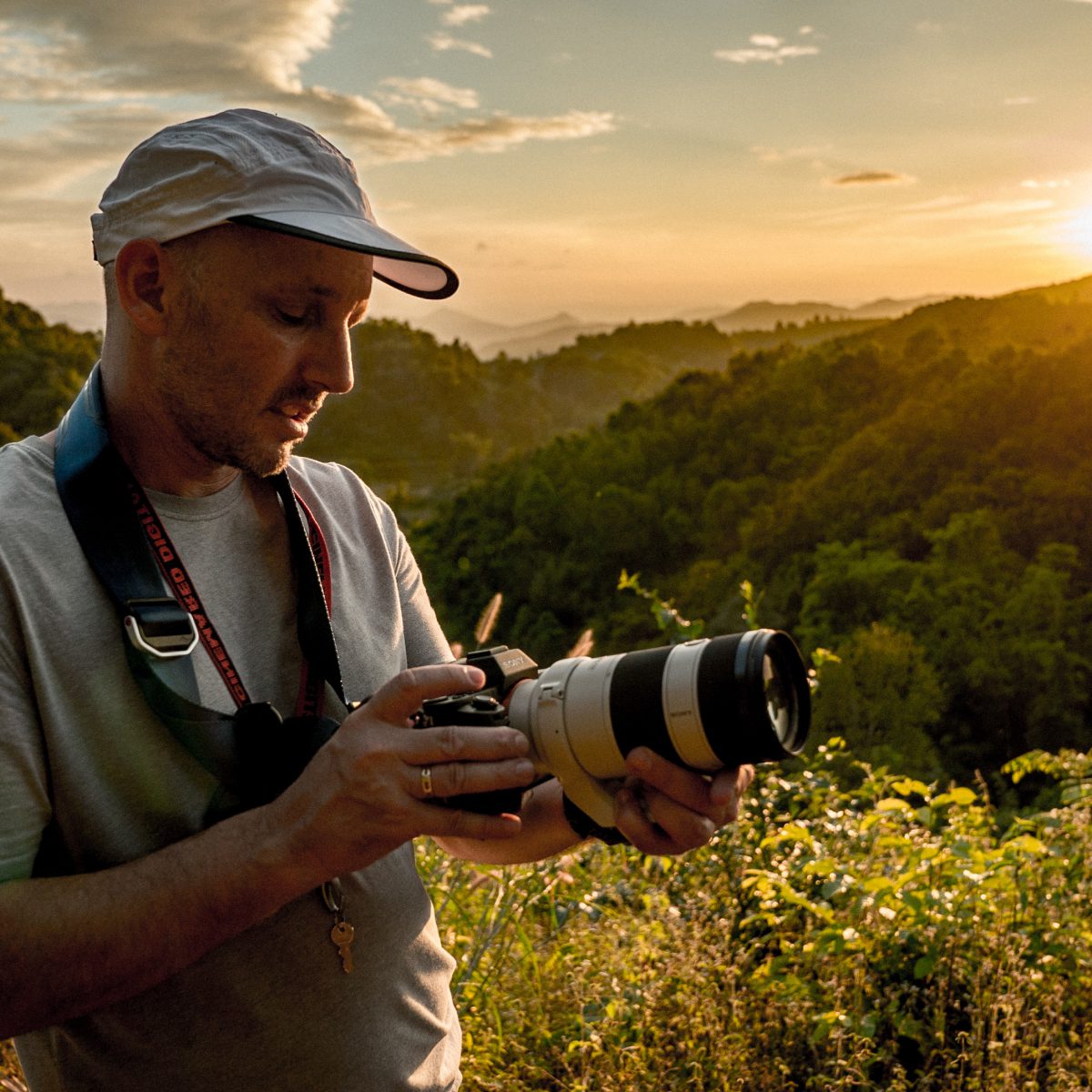 Film Lecturer Wins National Teaching Award Griffith News