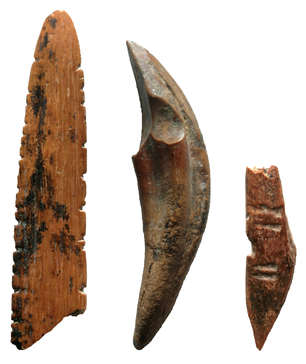 Discovery of oldest bowandarrow technology outside Africa Griffith News