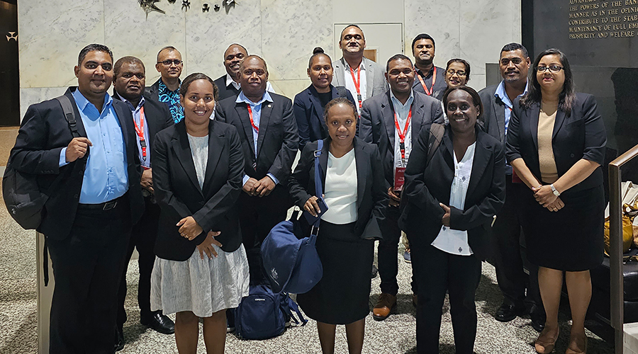 Participants from the Central Bank of Solomon Islands and Reserve Bank of Fiji visit the Reserve Bank of Australia in Sydney as part of the 2023 DFAT Fellowship.